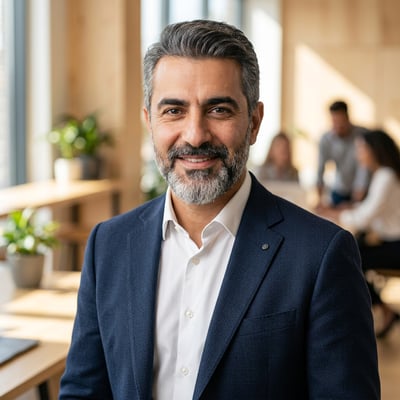 Profilbild für Webdesigner – Deine Online-Präsenz fängt bei dir an — KI-generiertes Beispiel 14