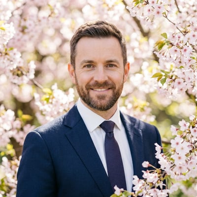 Frühling Portrait für einen frischen Auftritt — KI-generiertes Beispiel 16