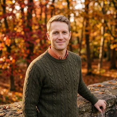 Dein KI-Profilbild im natürlichen Herbst-Look — KI-generiertes Beispiel 8